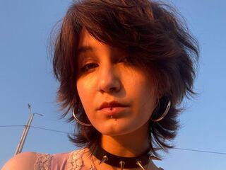free livecam LatoshaZayicek