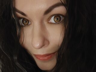 camwhore fingering pussy LiliVixen