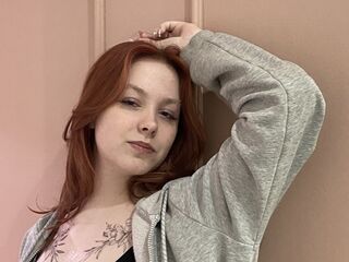masturbating girl LindaBenne