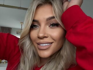 shower live cam LorennaRyan