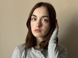 cam whore livesex LouanneNading