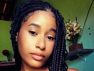 hot girl cam LuiseHuebsch