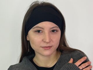 naked girl with webcam LuzJeantet