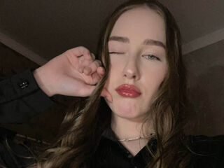 closeup web cam MacieAragones