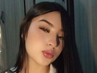 shaved pussy web cam MadelynFabbro