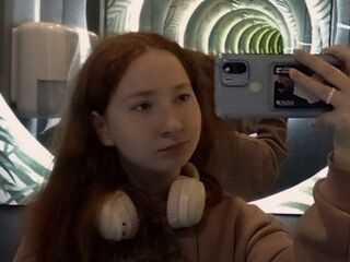 webcamgirl video chat MadgeRemerez