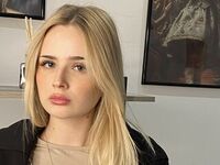 cam babe MarnieRhyner