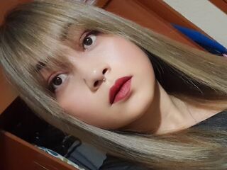 camgirl playing with sex toy MercellaMorelli