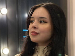 chat live cam MikiPellon