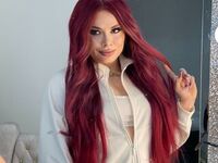 webcam girl MilaEverhart