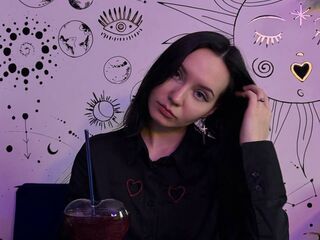 camgirl playing with vibrator MilaKotanskaya