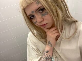 shower live cam MilaMellow