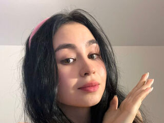 hot strip tease show MinnieMile