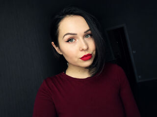 naughty webcamgirl MiraCurtiz