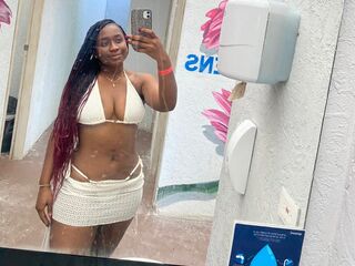 bedroom livecam MishelDaza