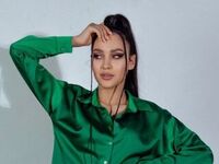 camslut topless MoniqueArtry