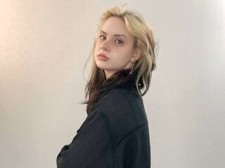 fingering NildaFabros