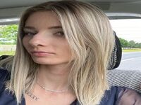 closeup web cam NoraStar