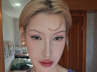 sexcam show RavenBahamonde