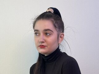 masturbating girl RayRieu