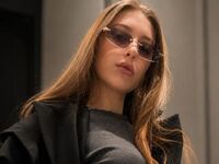 naked girl with webcam masturbating RosamondLaich