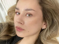 hot girl webcam photo RoxanePoire