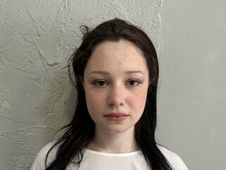 cam girl pic SallyMilton