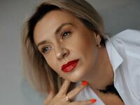 hot cam girl masturbating with dildo SandraAlissa