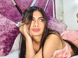 camgirl masturbating with sextoy SandraRoys