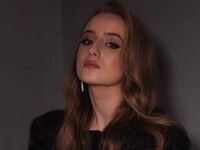 naked camgirl SavinaMinosi