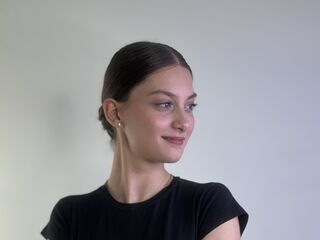 camgirl playing with dildo SharikaWigington