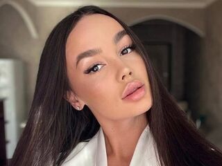 teaser web cam SimaAzeem