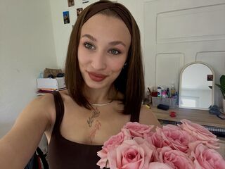 camgirl webcam sex picture SophieMadsen