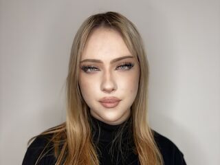 naked webcam girl fingering VirgieJanosek