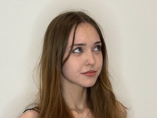 naked webcamgirl video YokoMagliacane