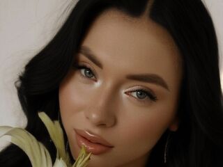 naughty camgirl masturbating with dildo ZoeSensative