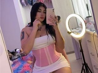 PAULINA FOX18
